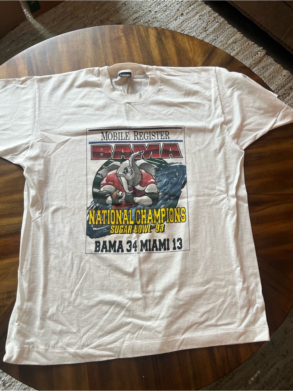 Vintage Alabama Crimson Tide National Champions White Graphic T‑Shirt